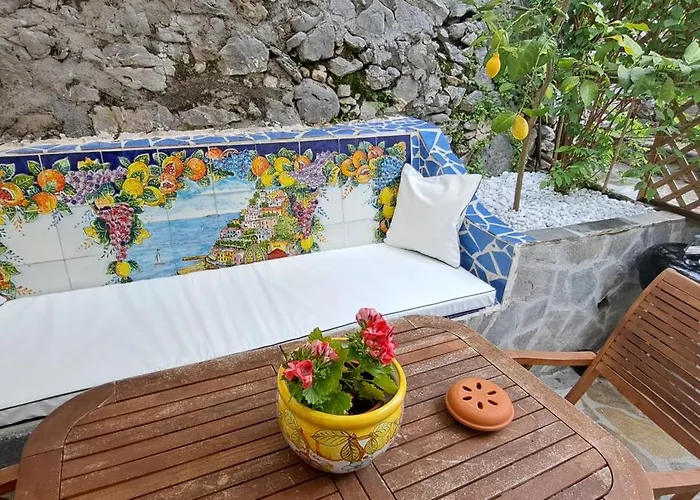 Relais Amalfi Coast Apart Otel