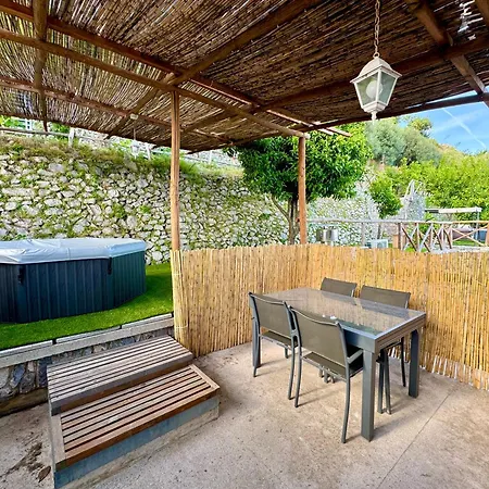 公寓式酒店 Relais Amalfi Coast 4*